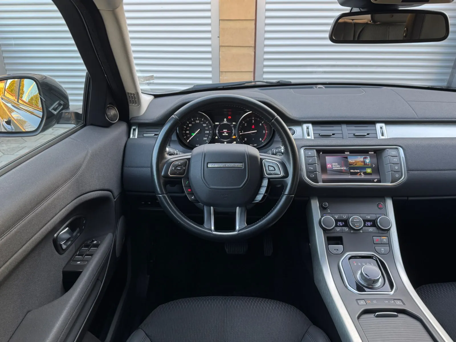 Land Rover Evoque 2.0 FACELIFT - view 6