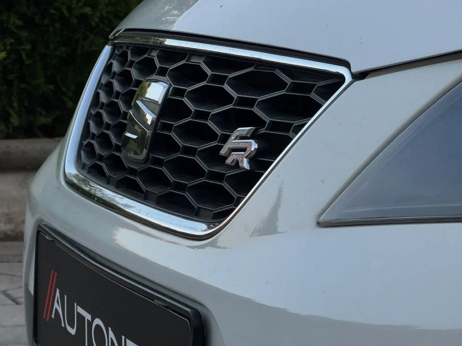 Seat Leon 2.0TDI FR 184ps - view 11