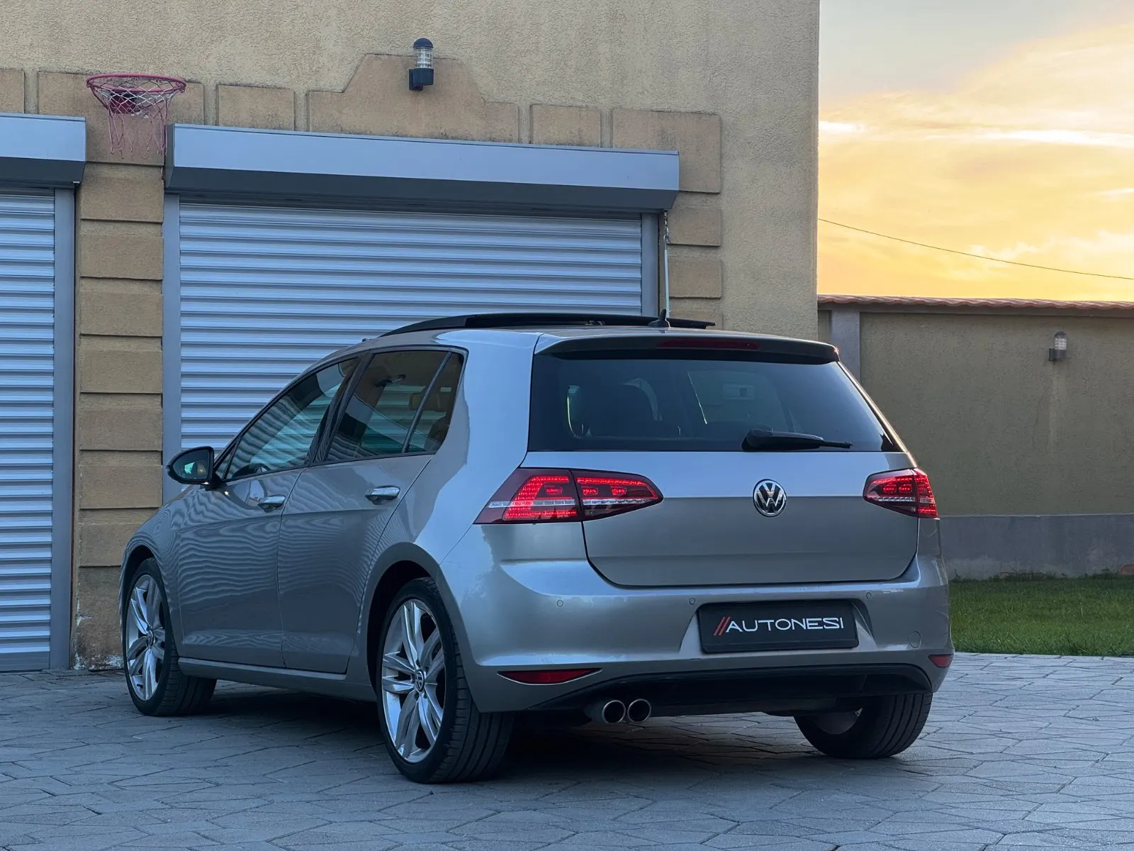 Golf VII 2.0TDI Highline - view 4