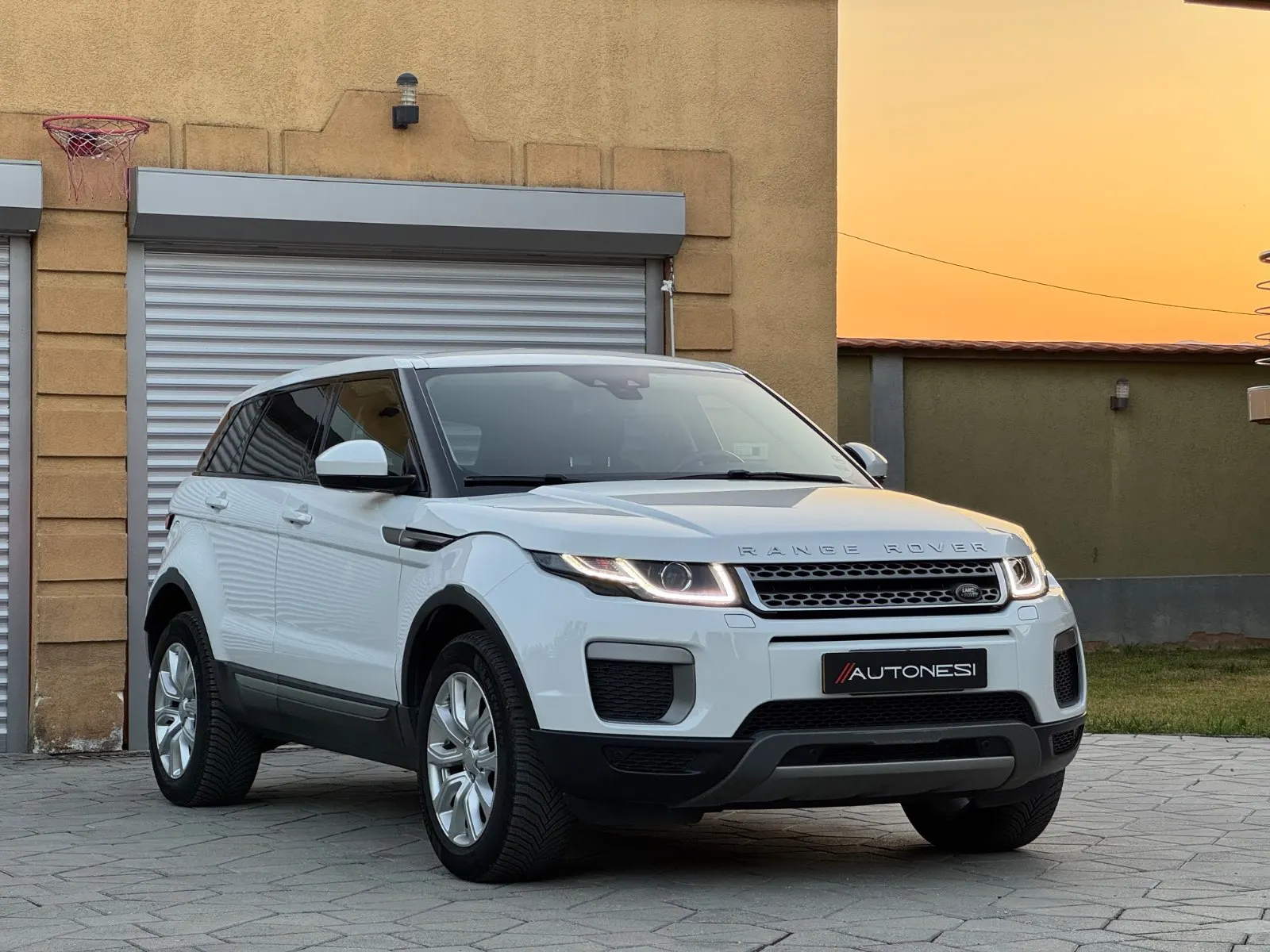 Land Rover Evoque 2.0D (Facelift) - view 6